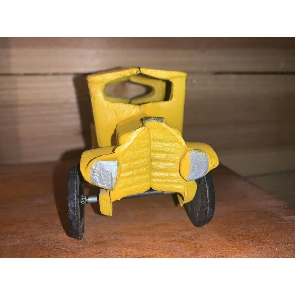 Vintage Antique 1920's Ford Model T Toy Car‎ Cast Iron Yellow Paint Collectible